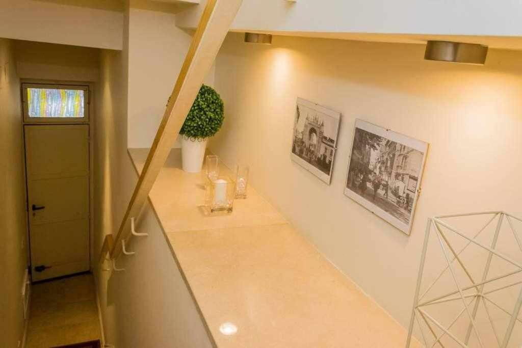 Casa Con Piscina Junto Catedral De Hébergement de vacances *